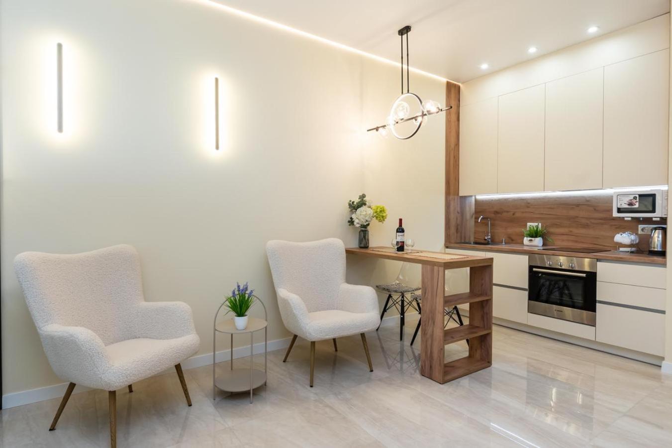 Comfort Near Minskaya Metro Station And Dreamtown Киев