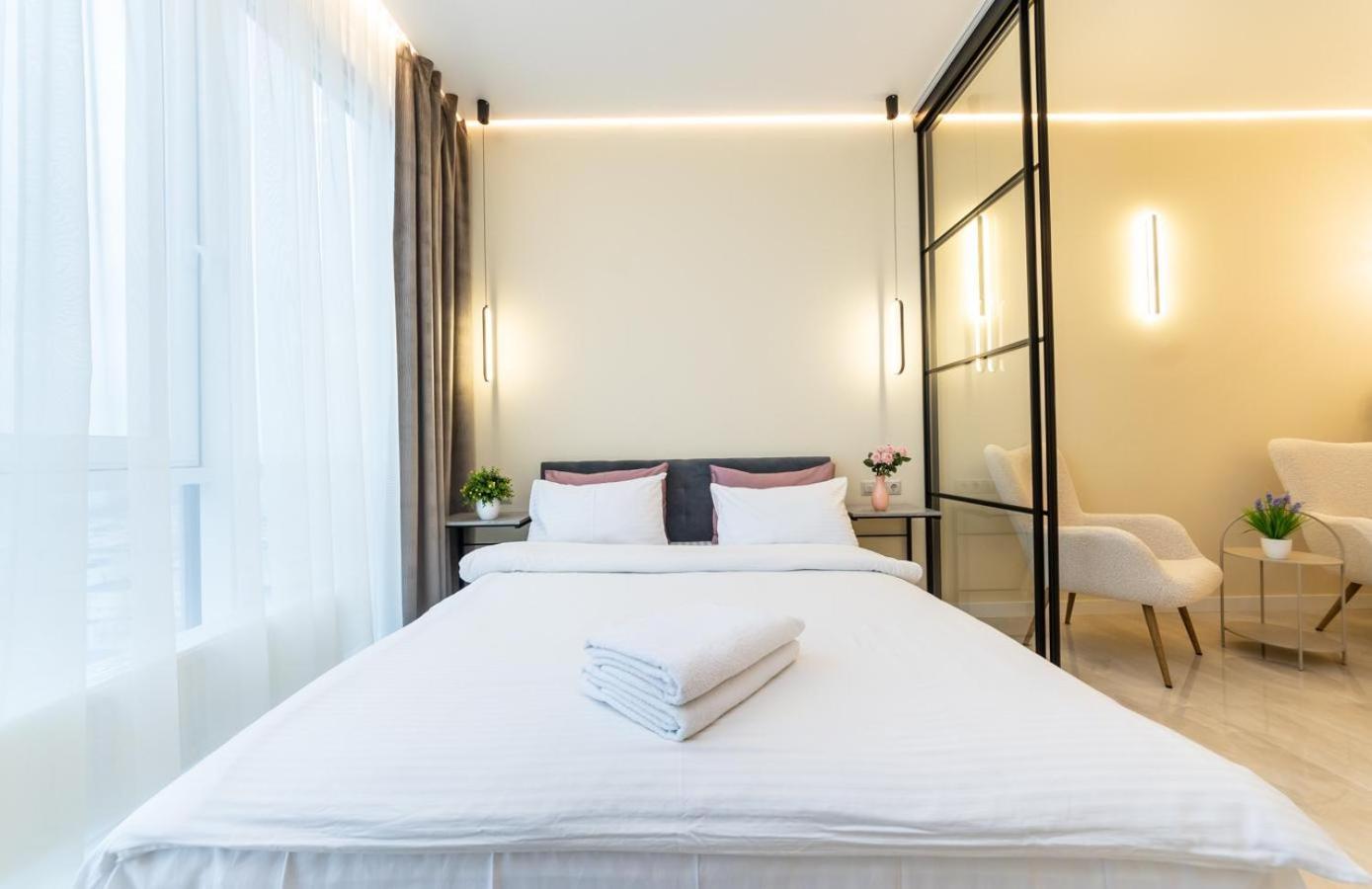 Comfort Near Minskaya Metro Station And Dreamtown Apartment *