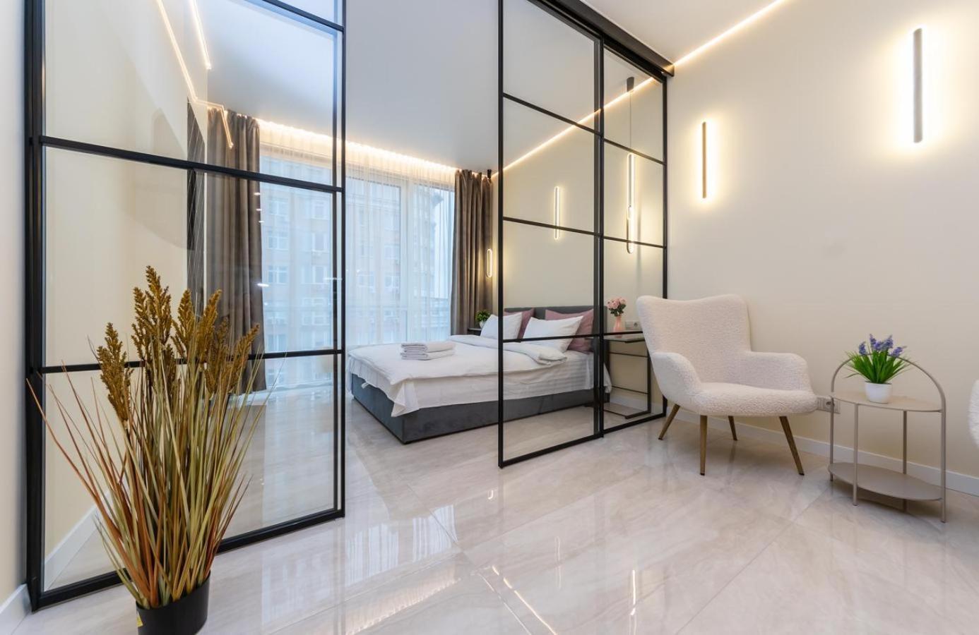 Apartment Comfort Near Minskaya Metro Station And Dreamtown
